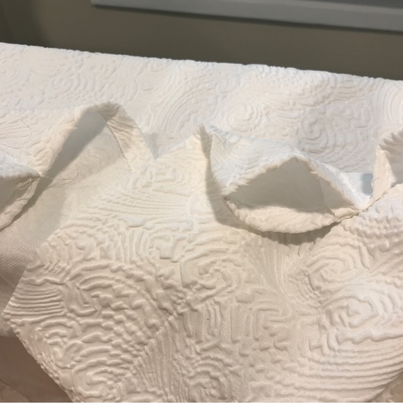 Peri home two (2) panels white window curtain. White on white pattern. - Picture 7 of 12